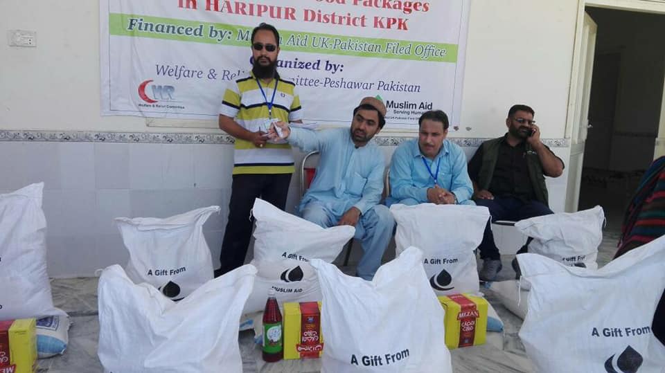 Field execution and community briefing session in Peshawar